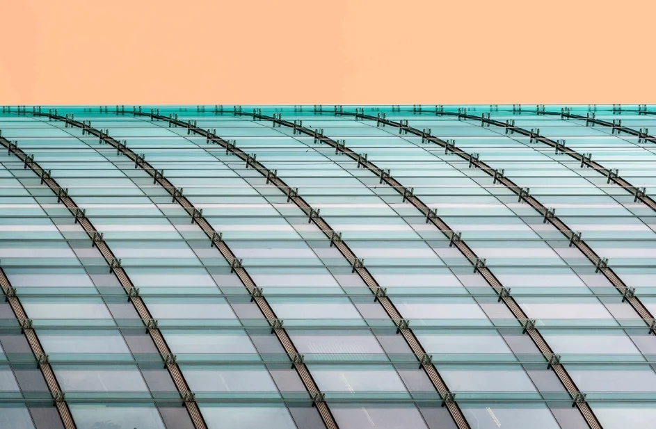 اسقف زجاجية كروية